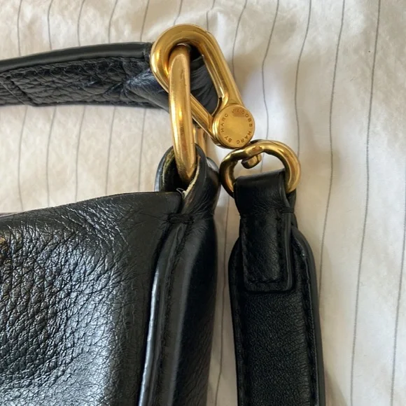 Marc By Marc Jacobs Textured Black Hobo Bag - Picture 5 of 8